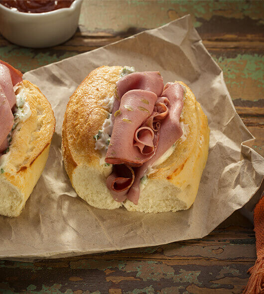 Mortadela Bologna Com Azeitonas