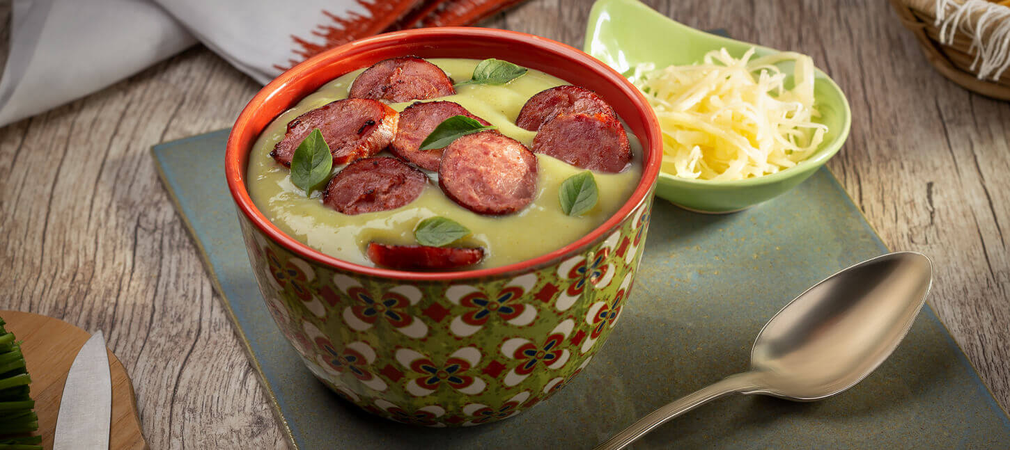 Caldo Verde com Linguiça Portuguesa
